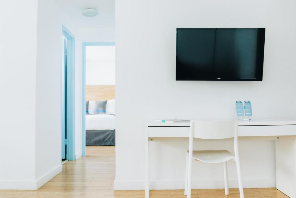 One Bedroom Suite King